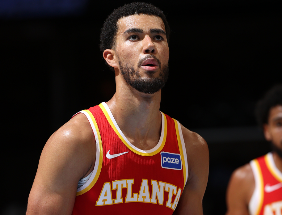 NBA｜老鹰签下双向合同，休斯坦季前5记3分21分引关注