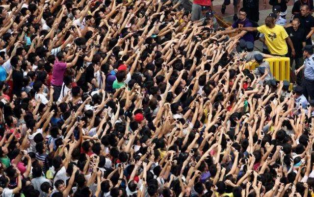 NBA｜Kobe在中国一夜神话：118-107那晚，谁被忽视了3个真相