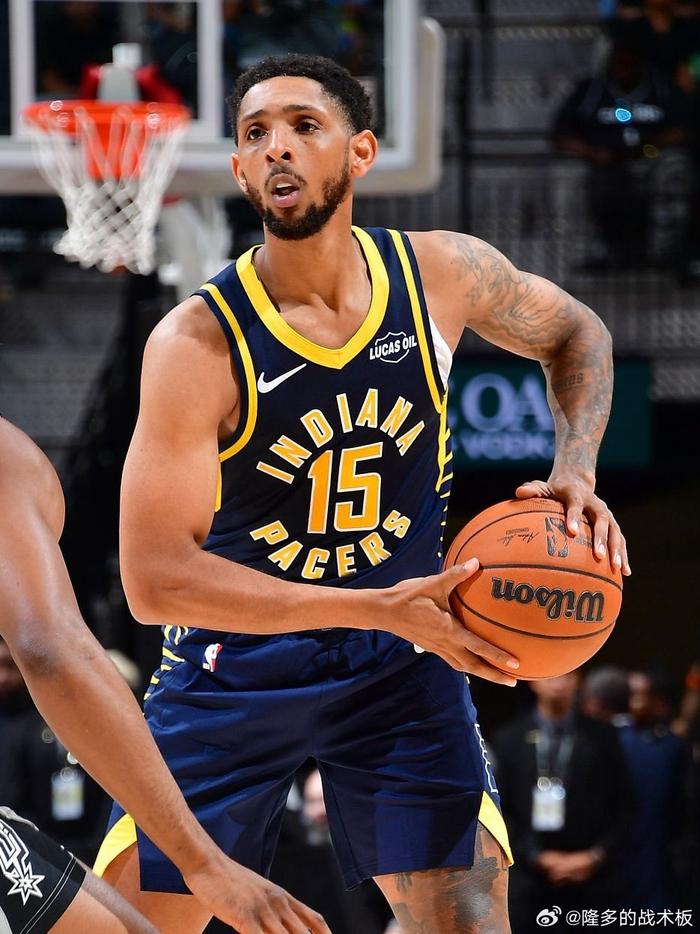 步行者裁掉后卫卡梅伦，NBA阵容再减1人：季前赛5分命中率25%