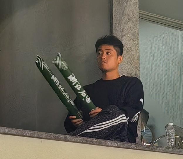 中超浙江2-2山东泰山：赵博第1扑救定调，现场还有吴易昺的2个镜头