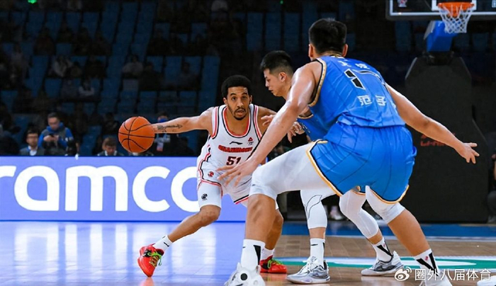 CBA｜沃特斯或回归？23-24赛季场均20.8还值当年重金签吗