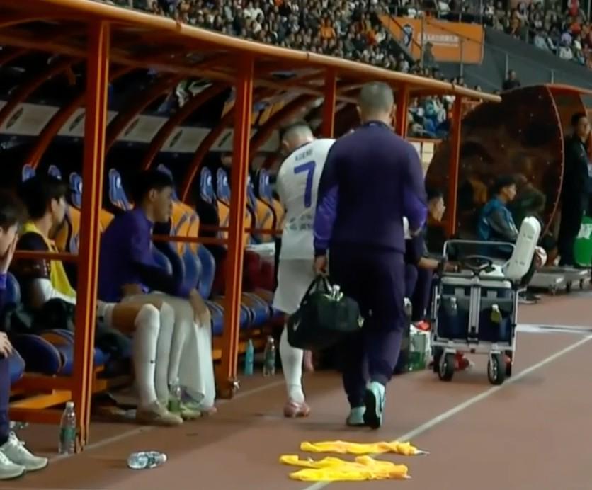 中超｜阿代米场均从85降到66分钟，10月伤病阴影让长春亚泰队成试金石