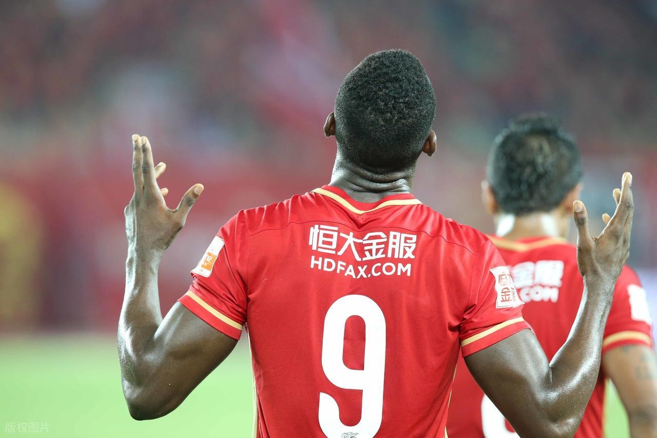 中超｜4200万欧换来16场？马丁内斯和恒大队的4亿噩梦