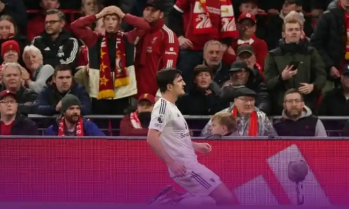 英超曼联2-1击败利物浦：安菲尔德终结9年魔咒，效率决定输赢