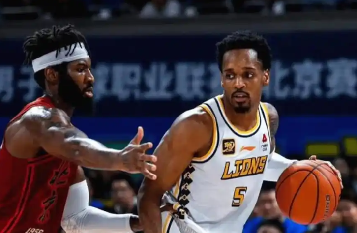 CBA｜广厦备战仅剩1个月，4名外援瞄准总冠军