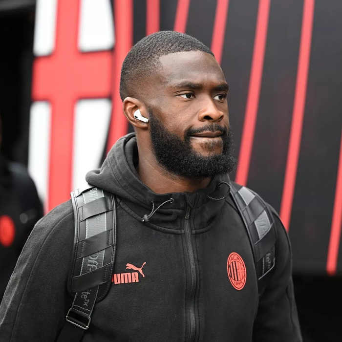 AC米兰意甲续约风声渐起：托莫里或拿下3年合同？