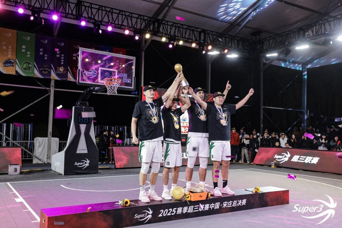 超三联赛｜上海再夺总冠军！21:15终结广东，史上第2次争霸赛双冠