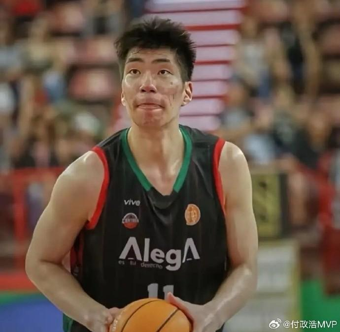 西乙｜坎塔布里亚75-90告负，余嘉豪四场场均4.25分被狠问责