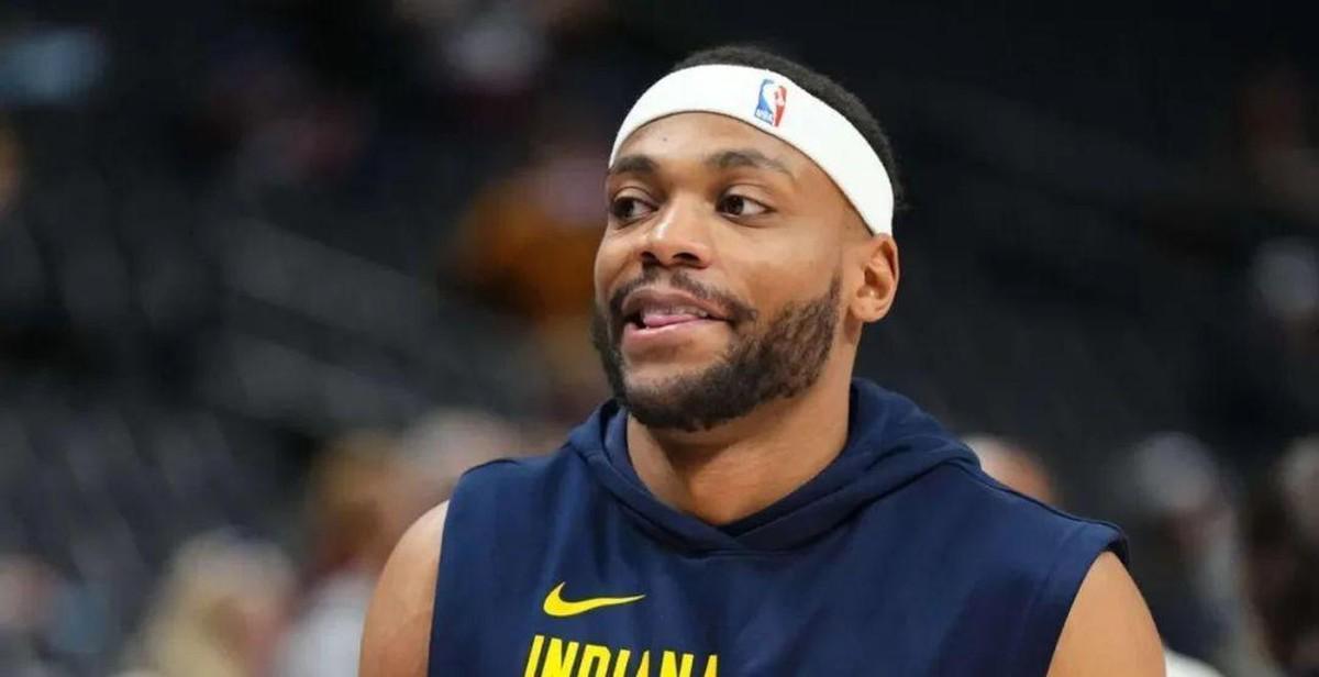 布朗回掘金拿底薪！NBA 29岁签1年229万美元，体系球员的残酷真相