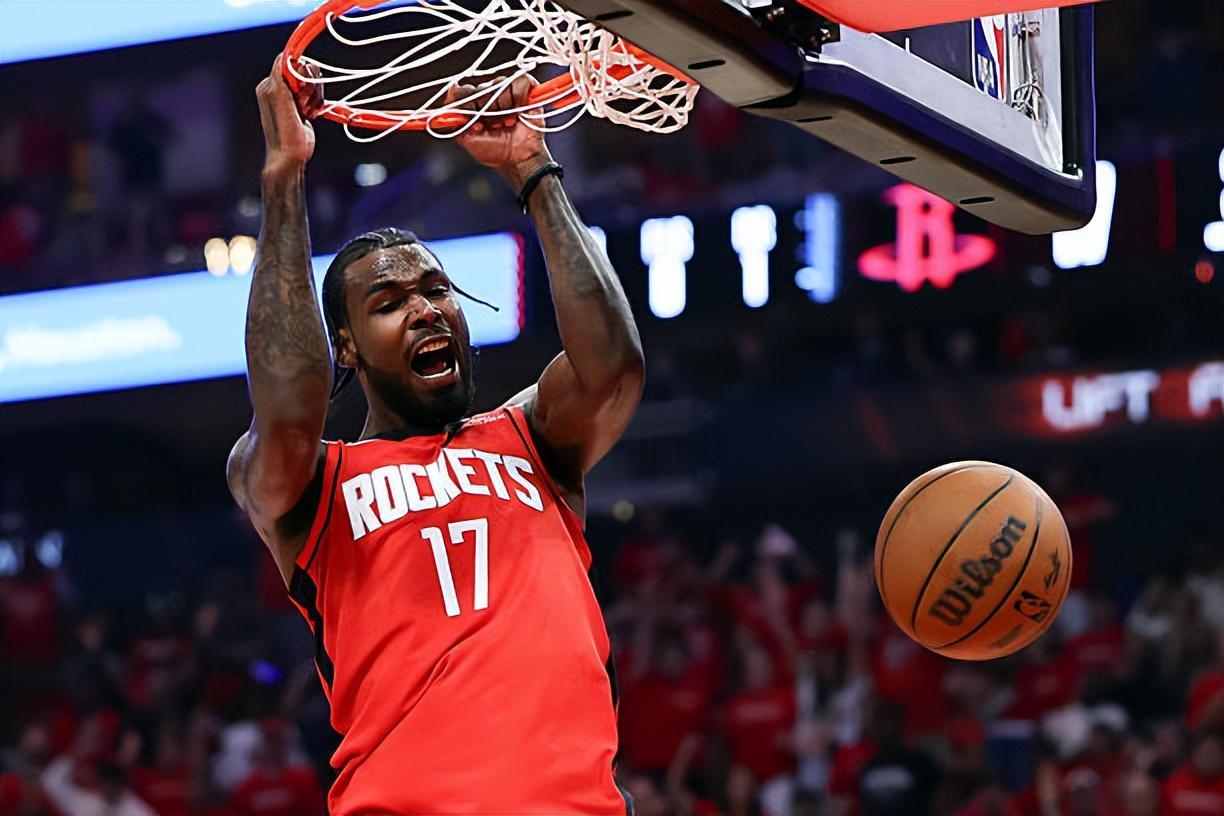 NBA：伊森上赛季场均12分，火箭截止日未能敲定续约