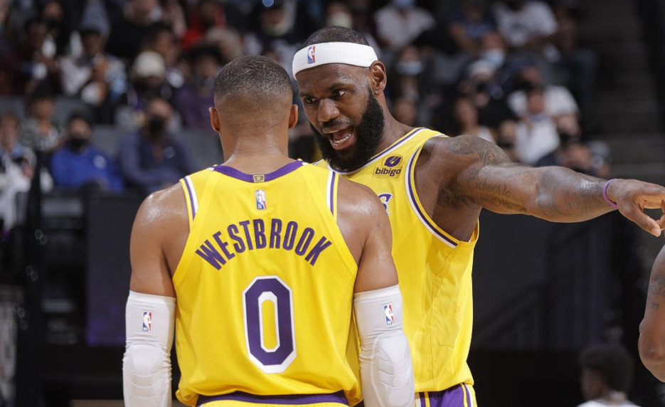 NBA·威少三年前怼詹皇？詹皇点赞14.2万互动引发争议