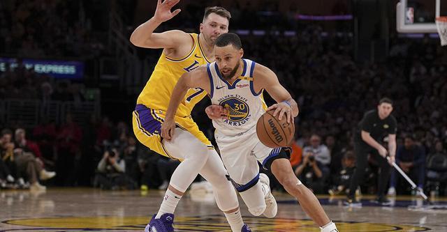 NBA揭幕战10月22日：洛杉矶湖人对勇士队，库里吸睛詹姆斯缺阵