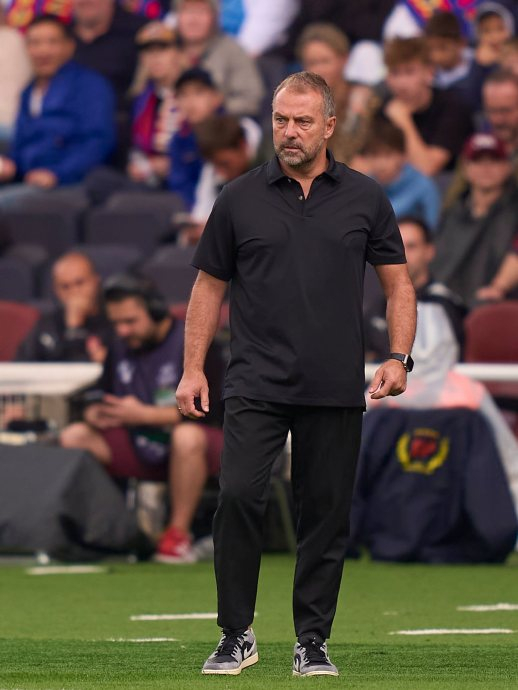 西甲：巴塞罗那对塞维利亚1次点球失误引发对弗里克战术的大争论