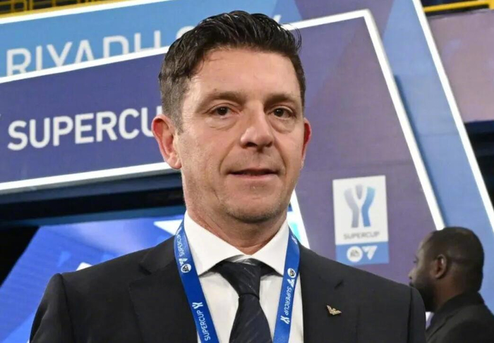 意甲第7轮：AC米兰2-1险胜，争议点球点燃舆论（1粒引发风暴）