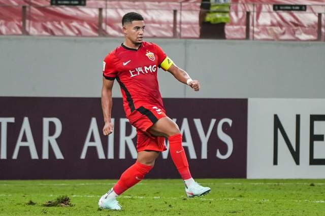 亚冠：上海海港0-2负町田泽维亚，中超保级策略惹争议