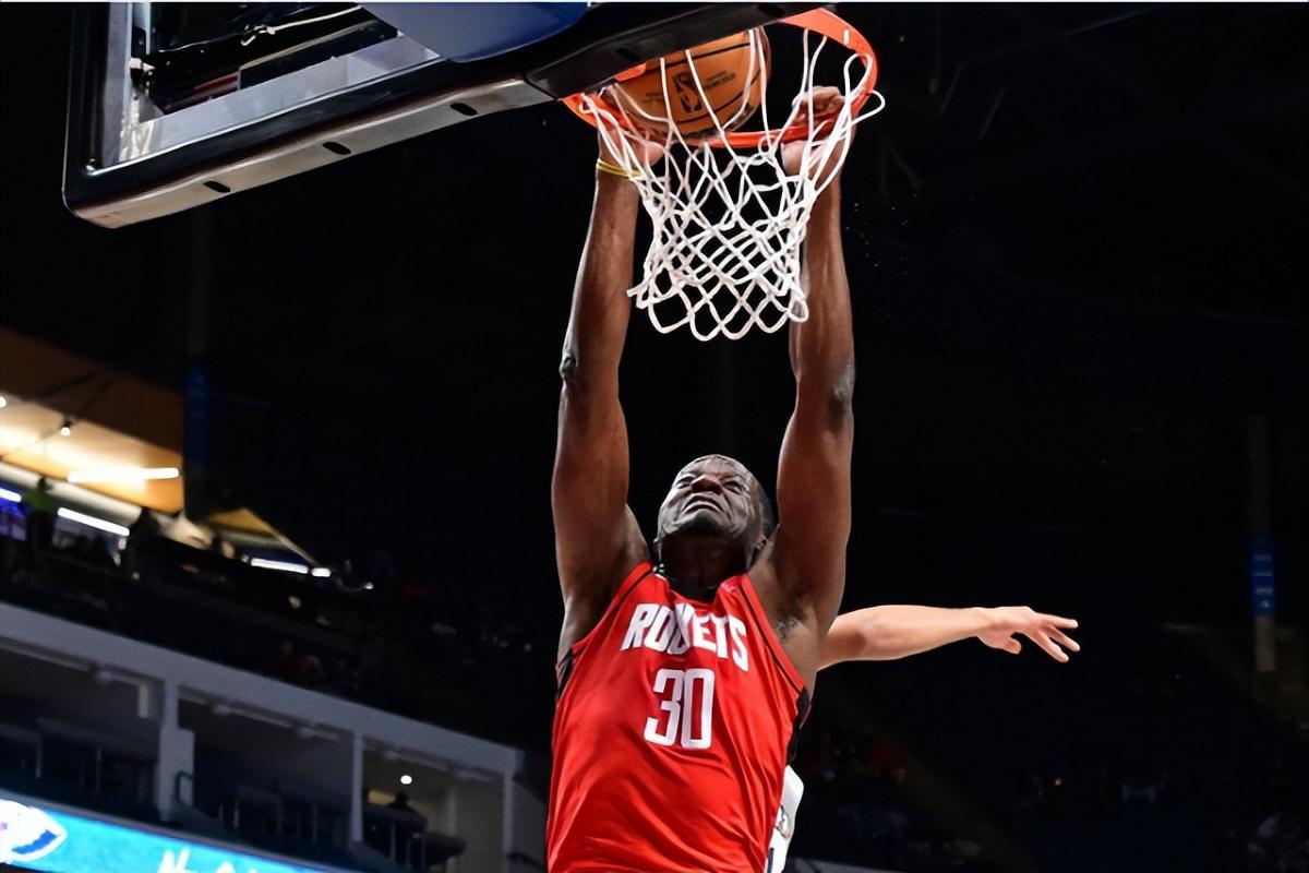 NBA常规赛1分惜败：火箭125比124，卡佩拉首秀被放大检验