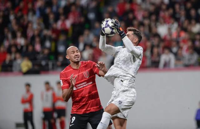 亚冠第三轮:蓉城0比2负柔佛,58分中超保杯换来尴尬代价