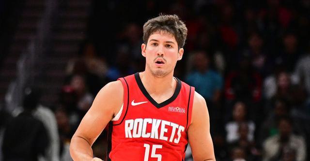 NBA揭幕战火箭双加时124-125惜败，斯科特·谢泼德9分被点名