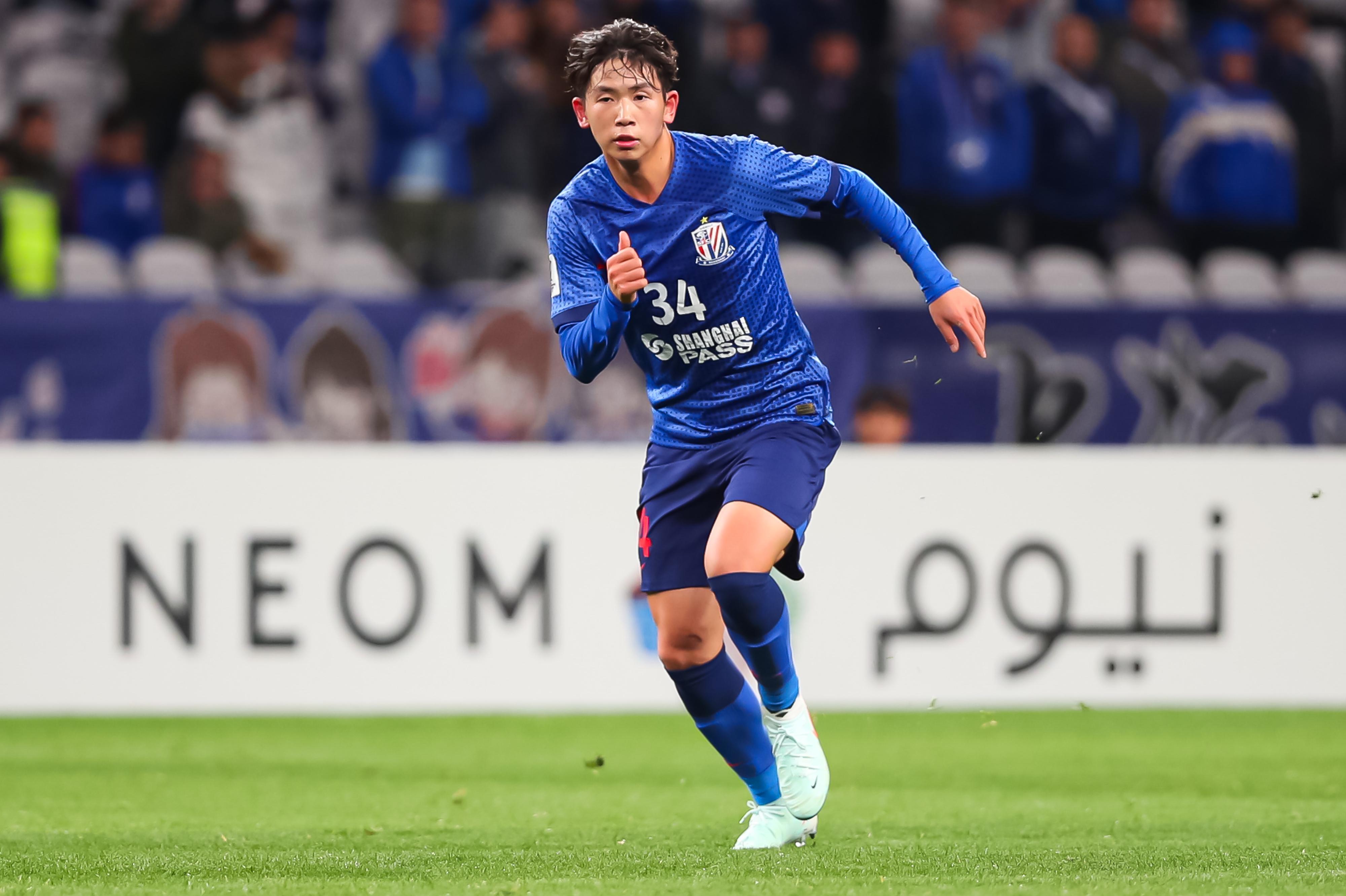 亚冠第3轮：申花两处变阵，刘诚宇与杨泽翔争首发