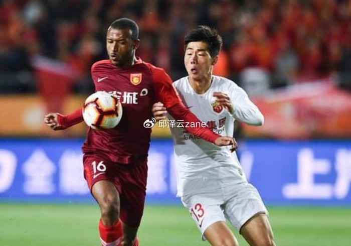 欧冠1-6！中超旧将卡埃比欧战24球并列摩洛哥射手王，希腊联赛仍领跑