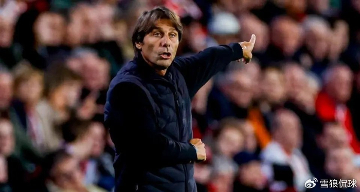 意甲卫冕那不勒斯欧冠客场2-6遭羞辱，孔蒂面临2连败与大窗质问