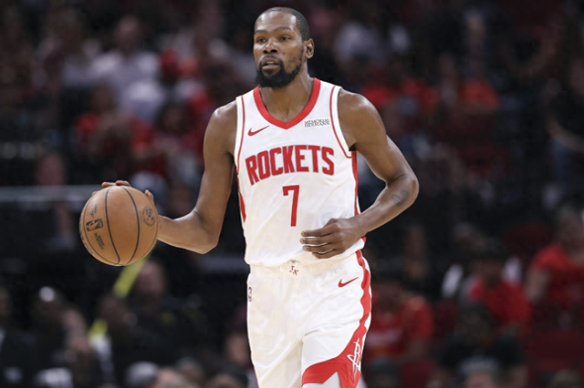 NBA揭幕战申京39分！火箭125-124惜败雷霆，合同争议被打脸