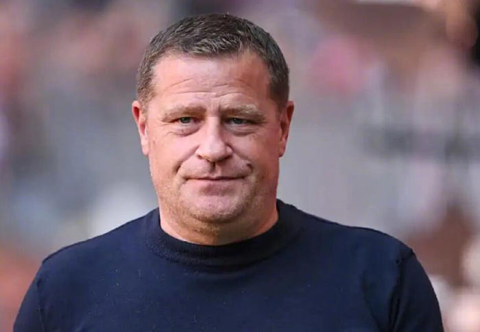 德甲：拜仁宣布3位基石，穆西亚拉与阿方索被点名，埃贝尔亮明态度