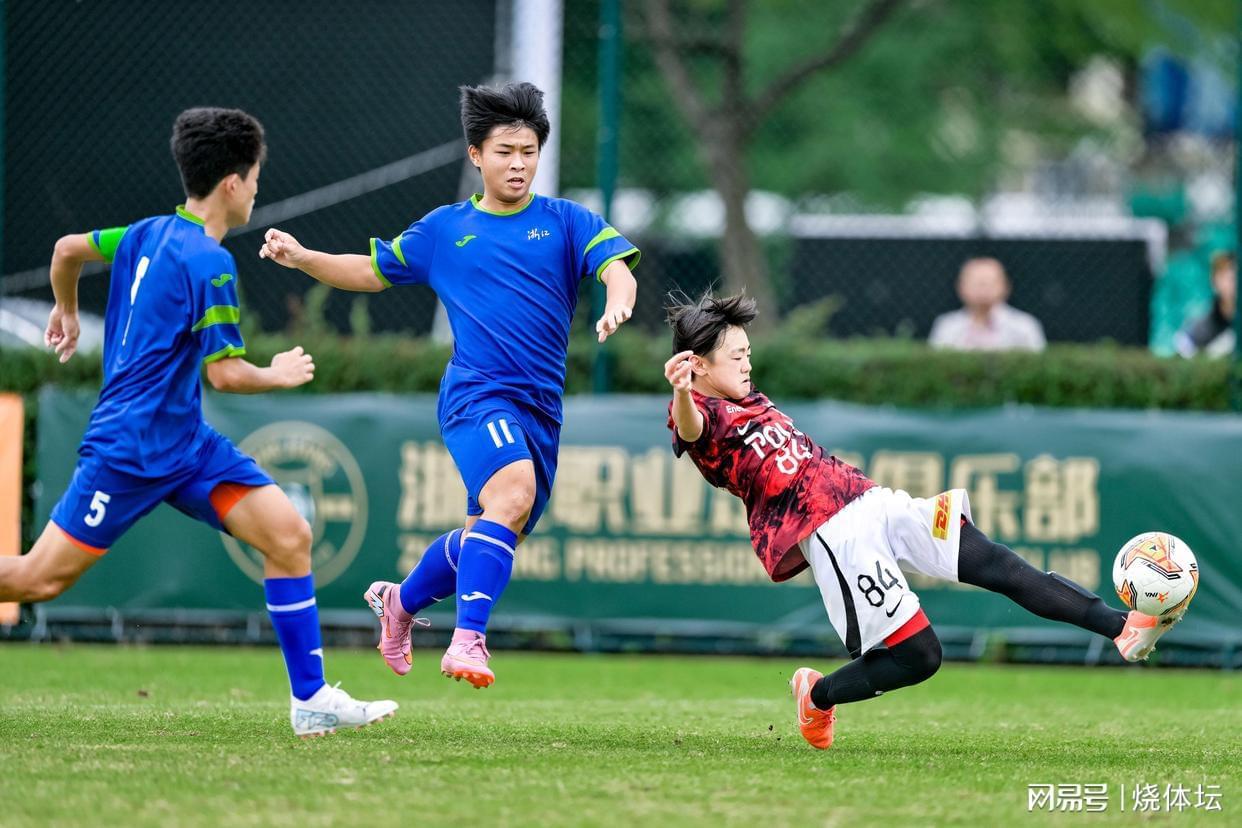 英超球探盯上钱潮杯？上海申花7-0震惊现场，青训价值引争议