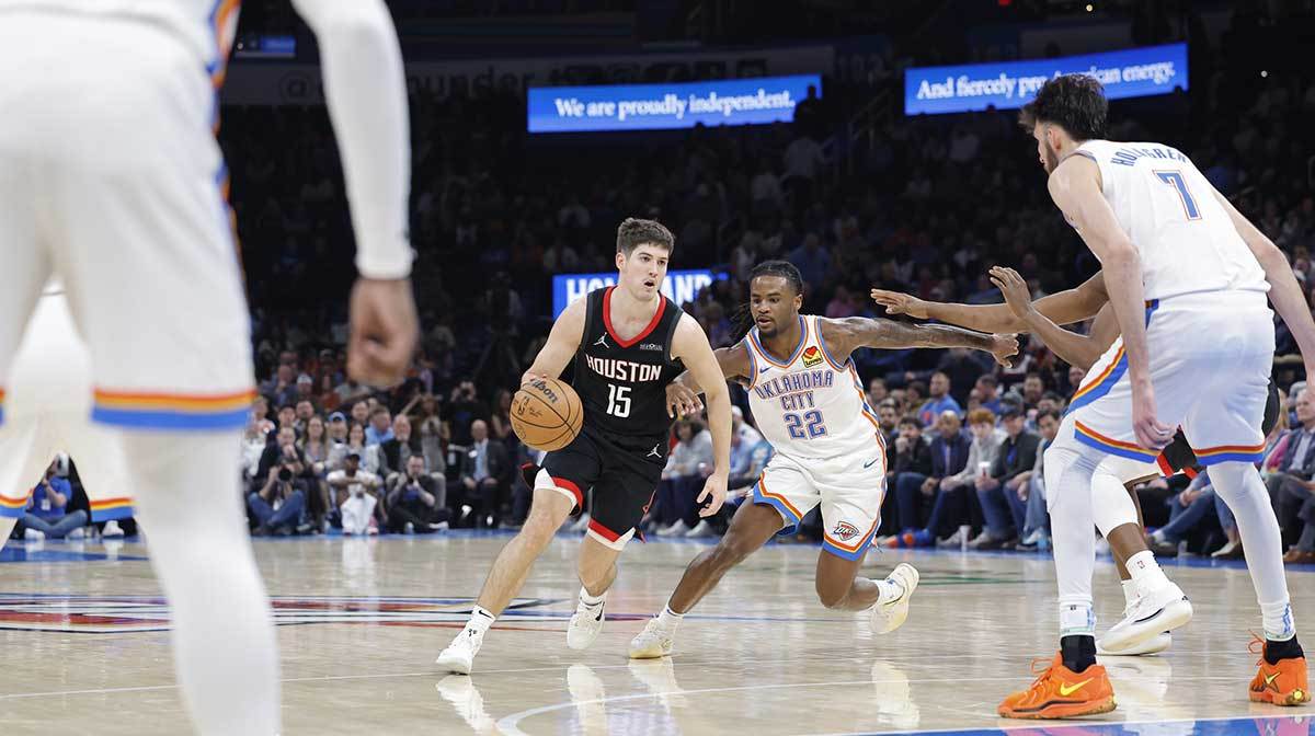 NBA揭幕战：里德·谢泼德仅9分，火箭队控卫危机引发普莱斯对比