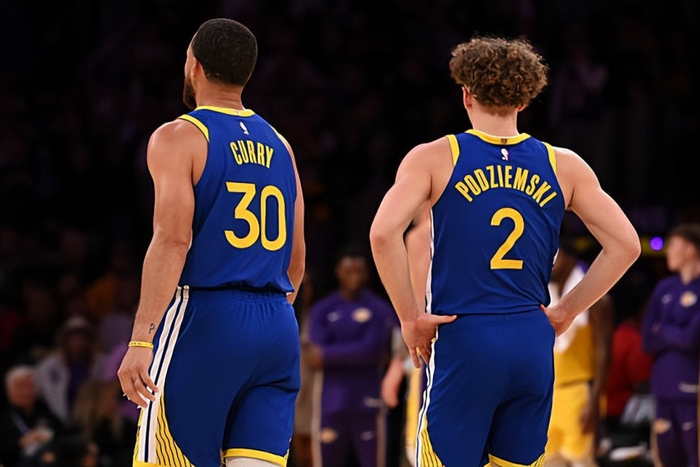 NBA常规赛：勇士119比109击败湖人，波杰姆斯基7中3投篮成隐患