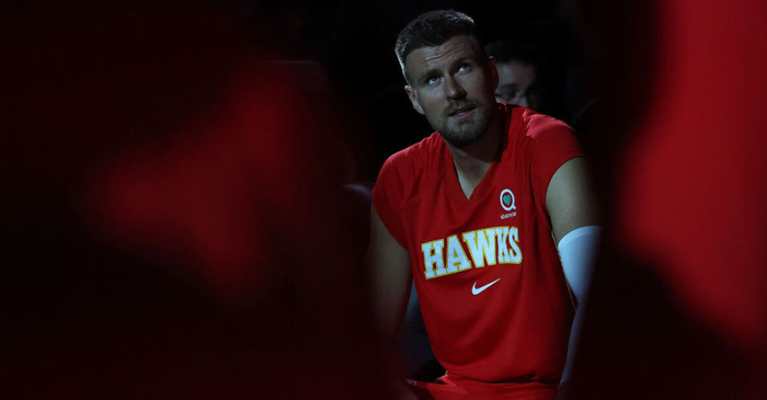 NBA：克里斯塔普斯·波尔津吉斯心率飙到130，19分级别球星遭怪病困扰