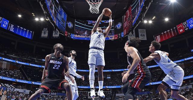 NBA奥兰多125-121逆转热火：保罗·班凯罗24分11板带队绝地反击