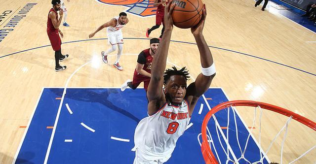 NBA：纽约尼克斯119-111力克克利夫兰骑士，阿努诺比24分14板压场