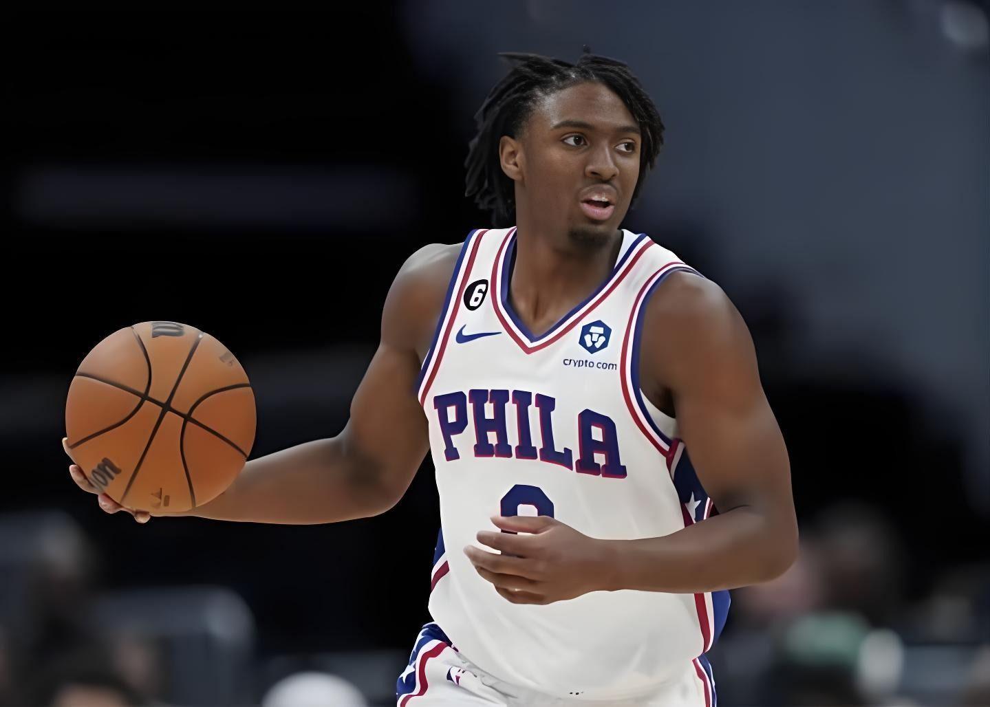 NBA常规赛揭幕战：76人队117-116险胜波士顿凯尔特人，泰瑞泽·马克西40分