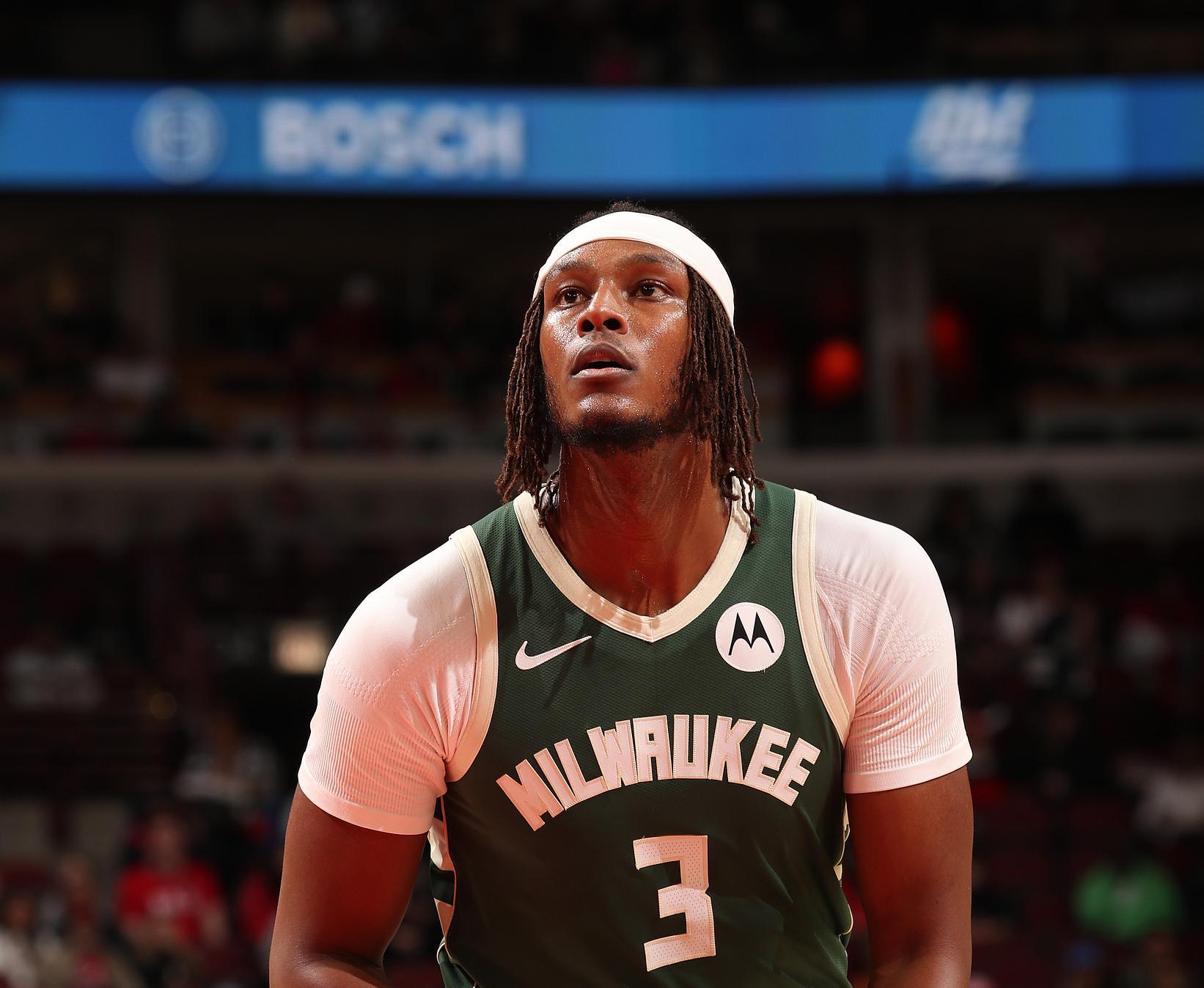 NBA 雄鹿队133-120击败奇才，特纳首秀11分29分钟