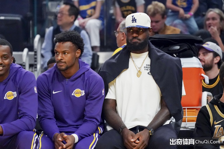 NBA国王10月21日内训：威少随首发合练，施罗德揭幕战成疑