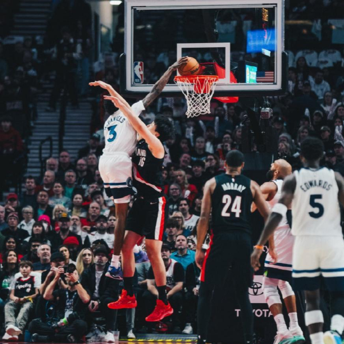 NBA首秀5分钟2分！杨瀚森开拓者114比118惜败引争议，广东球迷别急