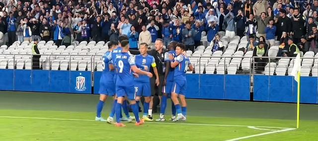 中超联赛：申花亚冠2比0首胜，马德兴点名中足联不作为