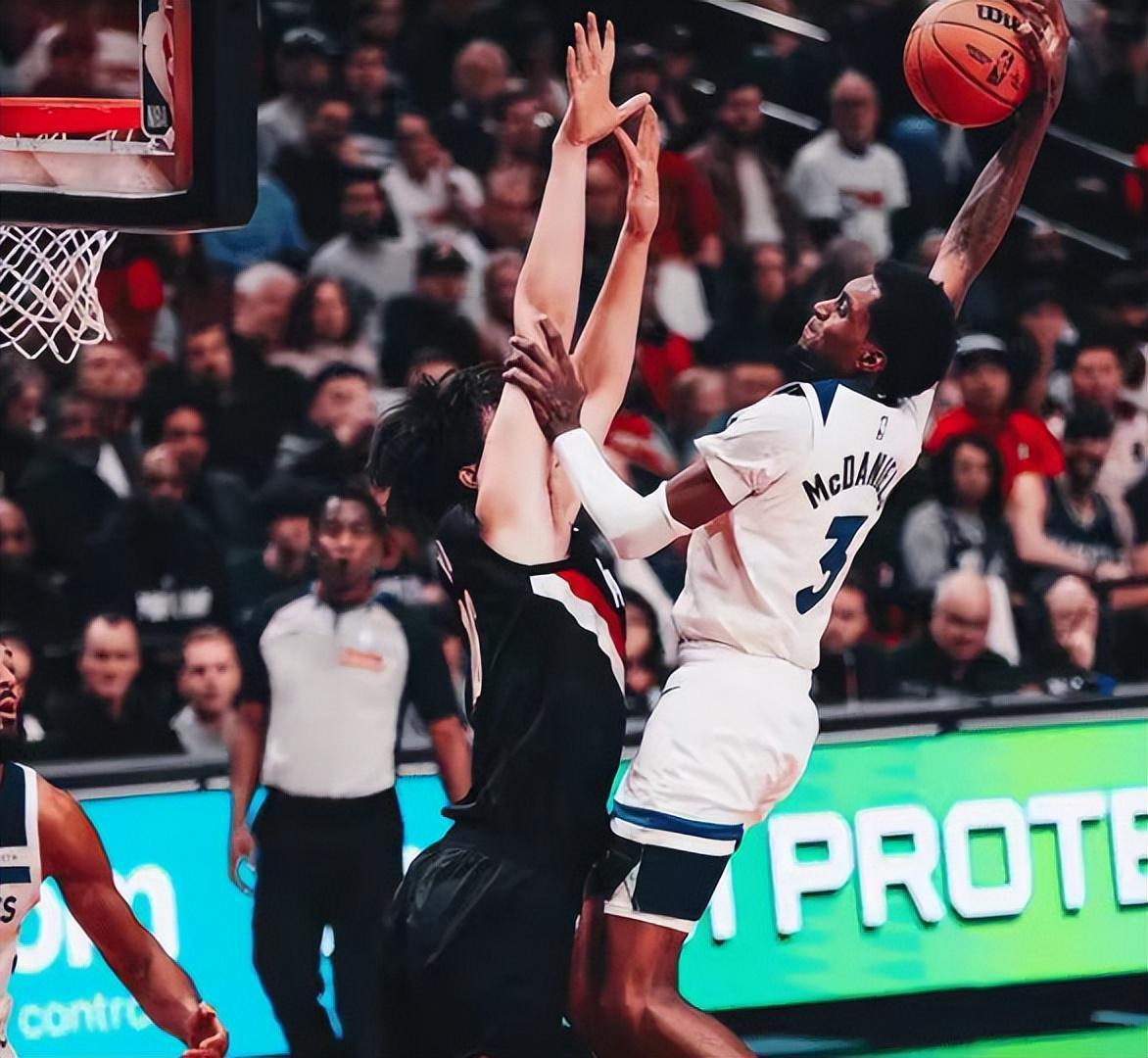 NBA：马刺125-92屠杀独行侠，波特兰开拓者114-118被末节翻盘