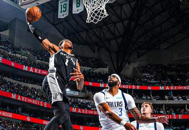 NBA:文班40+15震撼登场,马刺首秀领先20分气势如虹