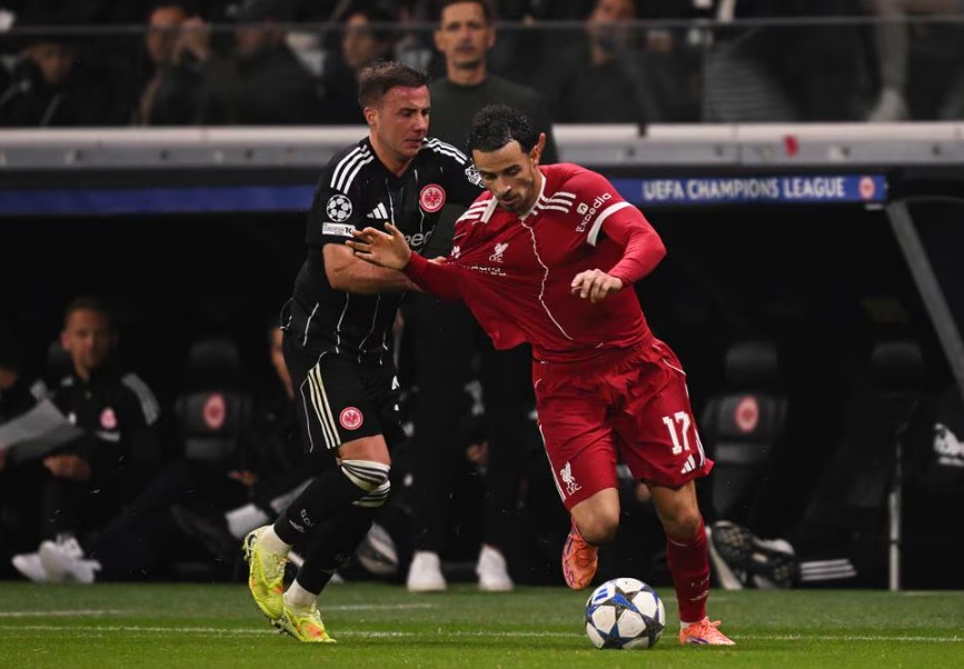 欧冠｜法兰克福1-5惨败利物浦，格策坦言角球失守致败局难翻盘