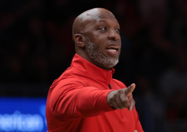 NBA：3人被捕！13759美元异常投注揭开黄蜂队至黑手党链条