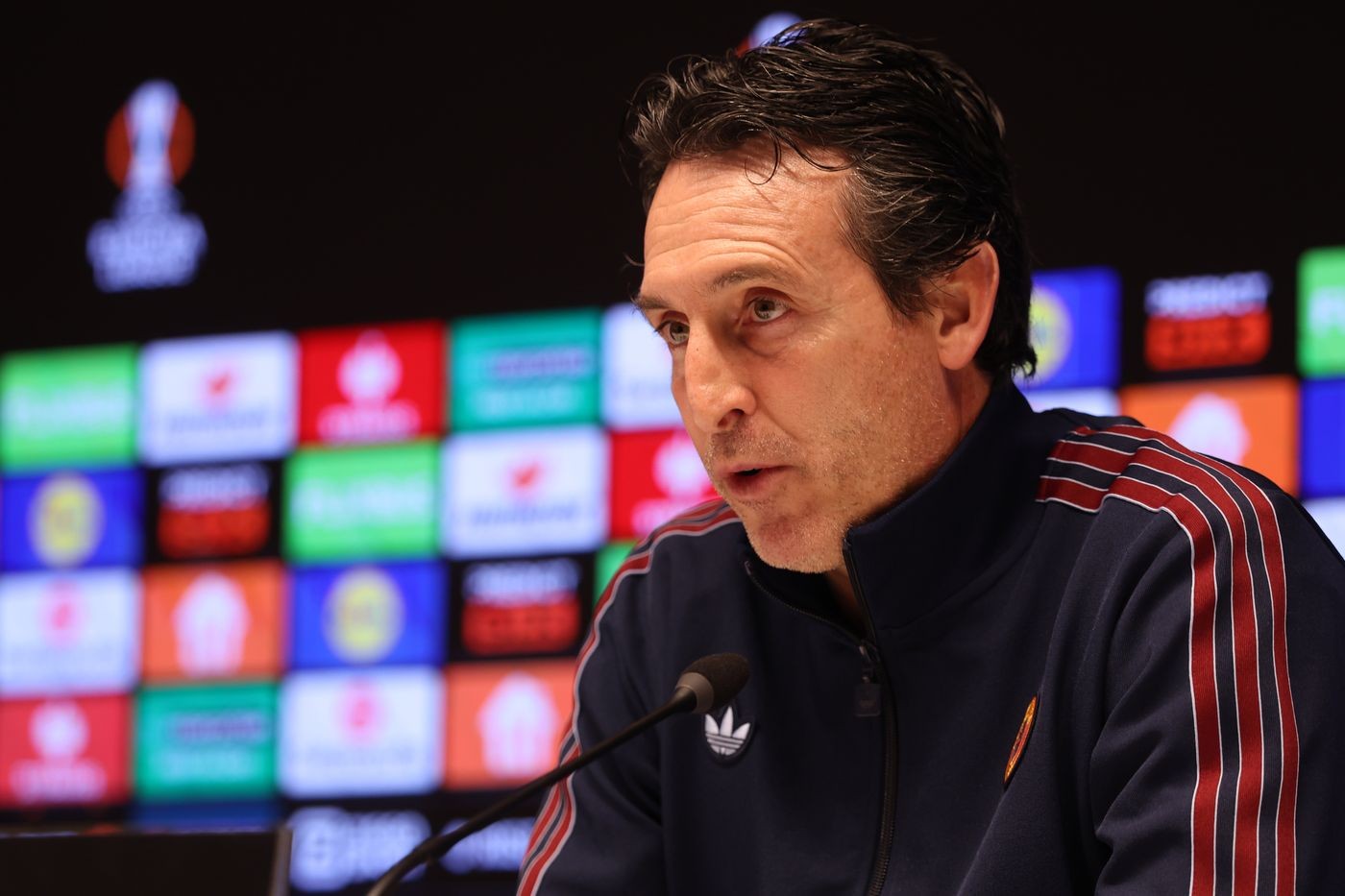 欧联杯｜阿斯顿维拉5连胜背后，续约风波与前进之鹰硬碰硬的较量