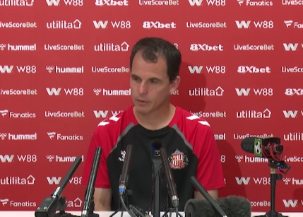 欧文力挺阿莫林留任曼联：英超红魔需要稳定，不是频繁换帅