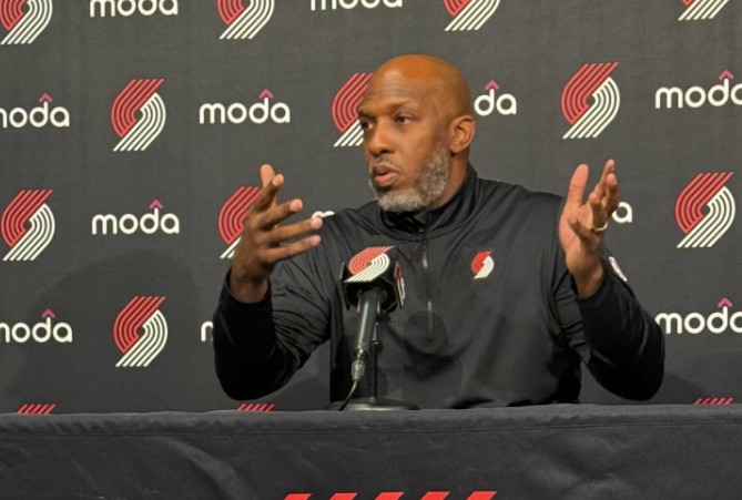 NBA｜比卢普斯被捕！涉赌700万丑闻震惊开拓者，球队首战即刻考验双重危机