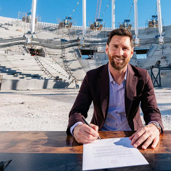 38岁梅西续约迈阿密国际至2028年，29球19助攻狂飙美职联双榜首