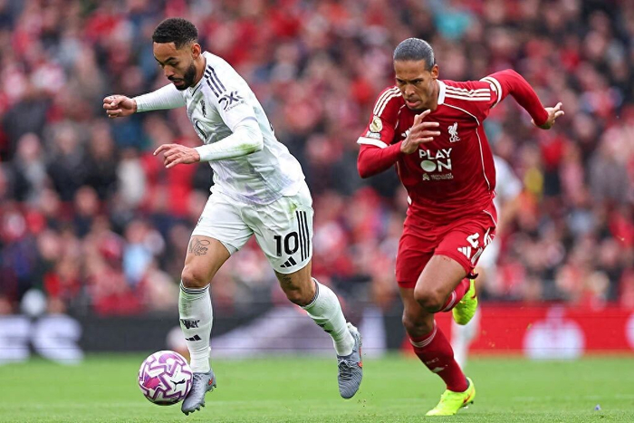 英超8轮0球0助攻！库尼亚用控球为曼联赢下2-1双红会？