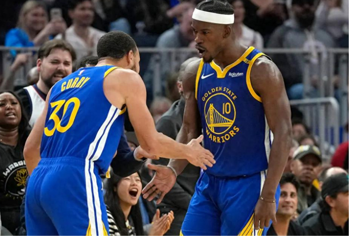 NBA三节94平！戈登13投10中狂砍32分，勇士局面受考验