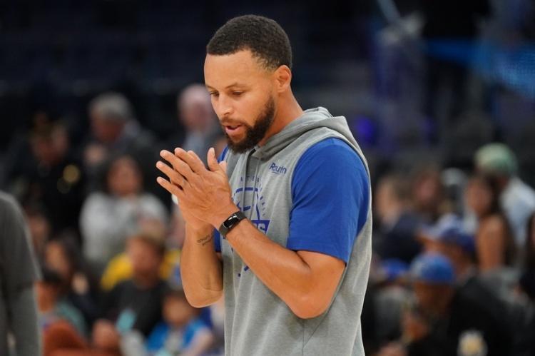 NBA137-131！斯蒂芬·库里42分力挽狂澜逆转丹佛掘金队