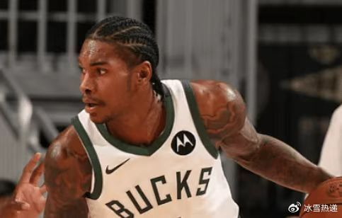 NBA雄鹿波特扭伤缺阵2场客场，揭幕战9分钟10分变隐忧